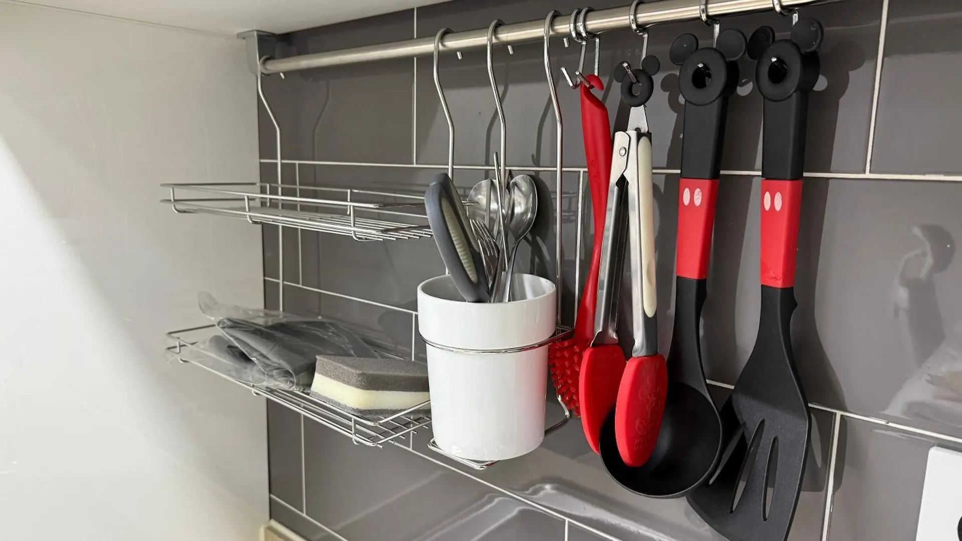 Apartamento Ricco House - 5-Min To Gangnam, Stylish Stay Seúl